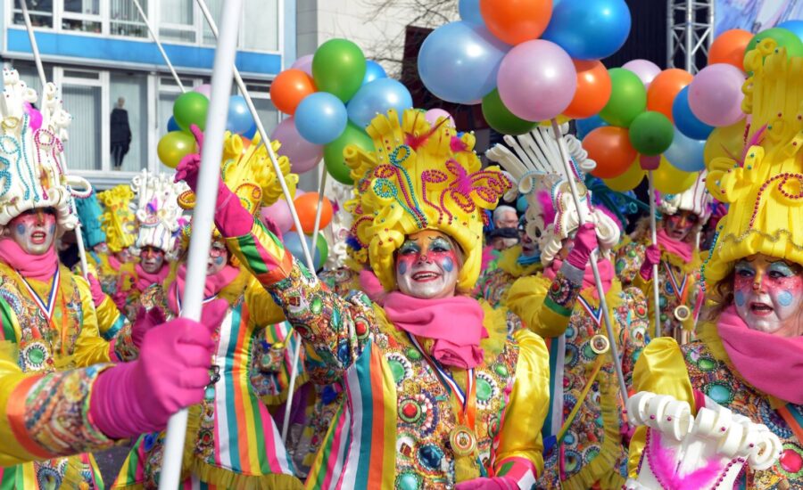 Carnavalsoptocht Kerkrade live