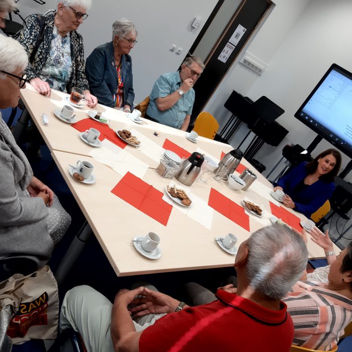 Keukentafelzingen met ouderen