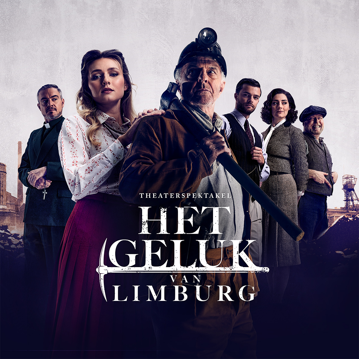 Een foto met de acteurs van het theaterspektakel Het Geluk van Limburg