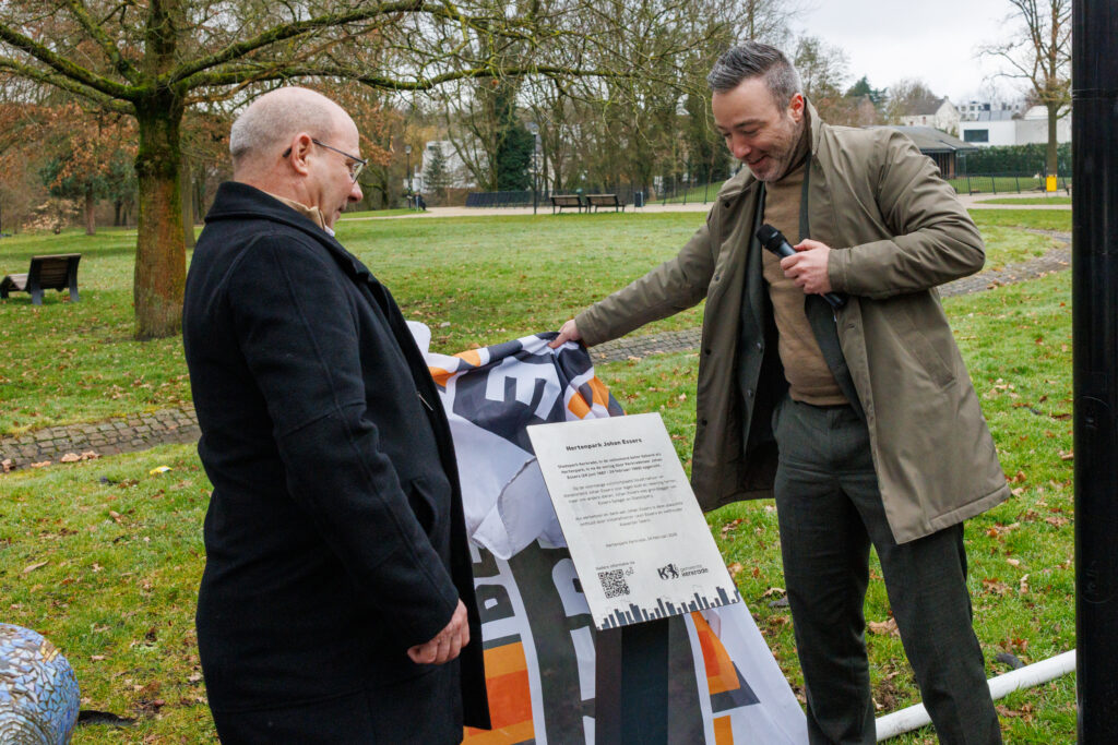 Plaquette Johan Essers